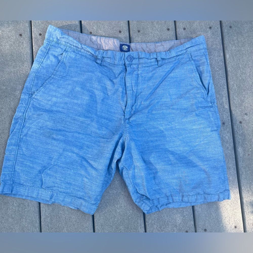 Men’s Route 66 Blue Linen Style Flat Front Shorts. W40